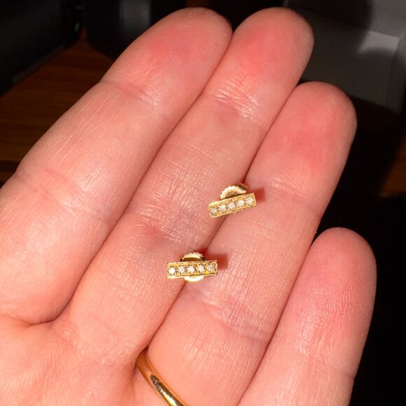 Zoe Lev 14k Gold Diamond Bar Stud Earrings